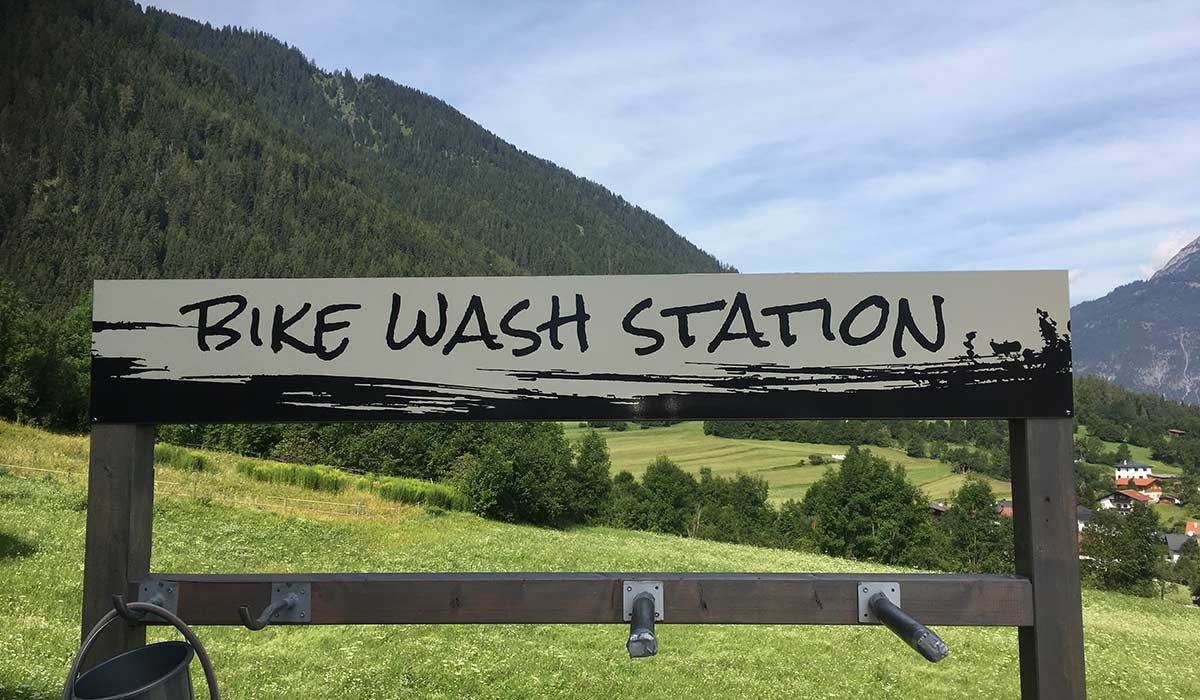 Bike Wash Station